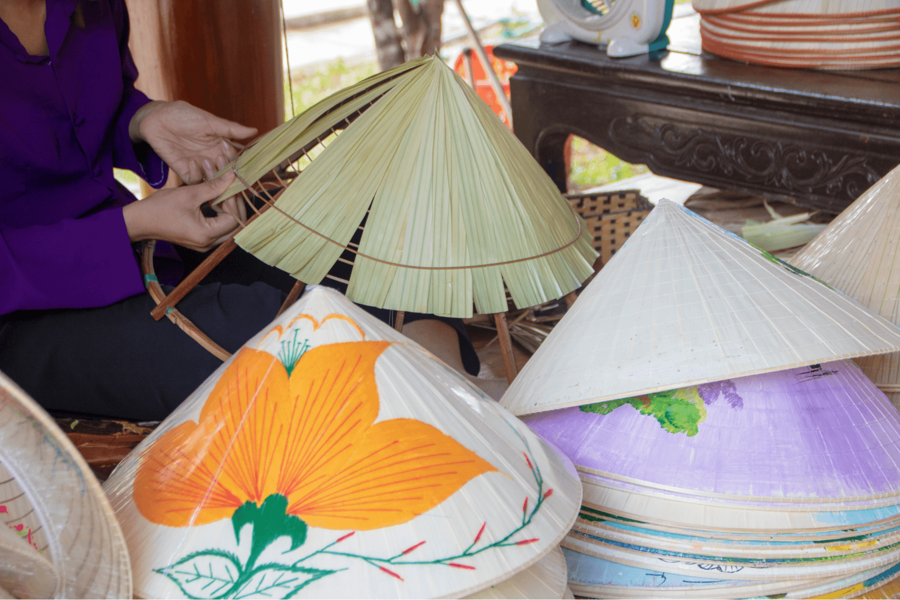 Làng nghề nón lá Huế