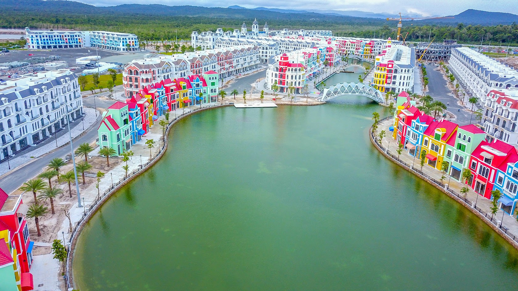 Sân bay Phú Quốc đi tham quan