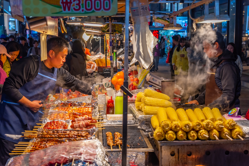 Chợ đêm Myeongdong