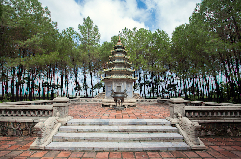 Khu mộ cố hòa thượng Thích Đôn Hậu Chùa Thiên Mụ Huế