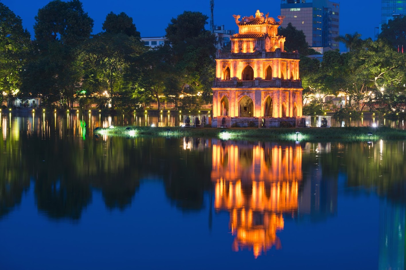 Hồ Hoàn Kiếm - Hà Nội