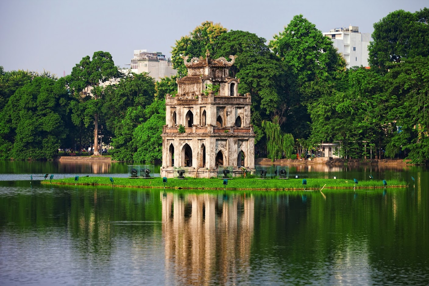 Hoan Kiem Lake, Hanoi