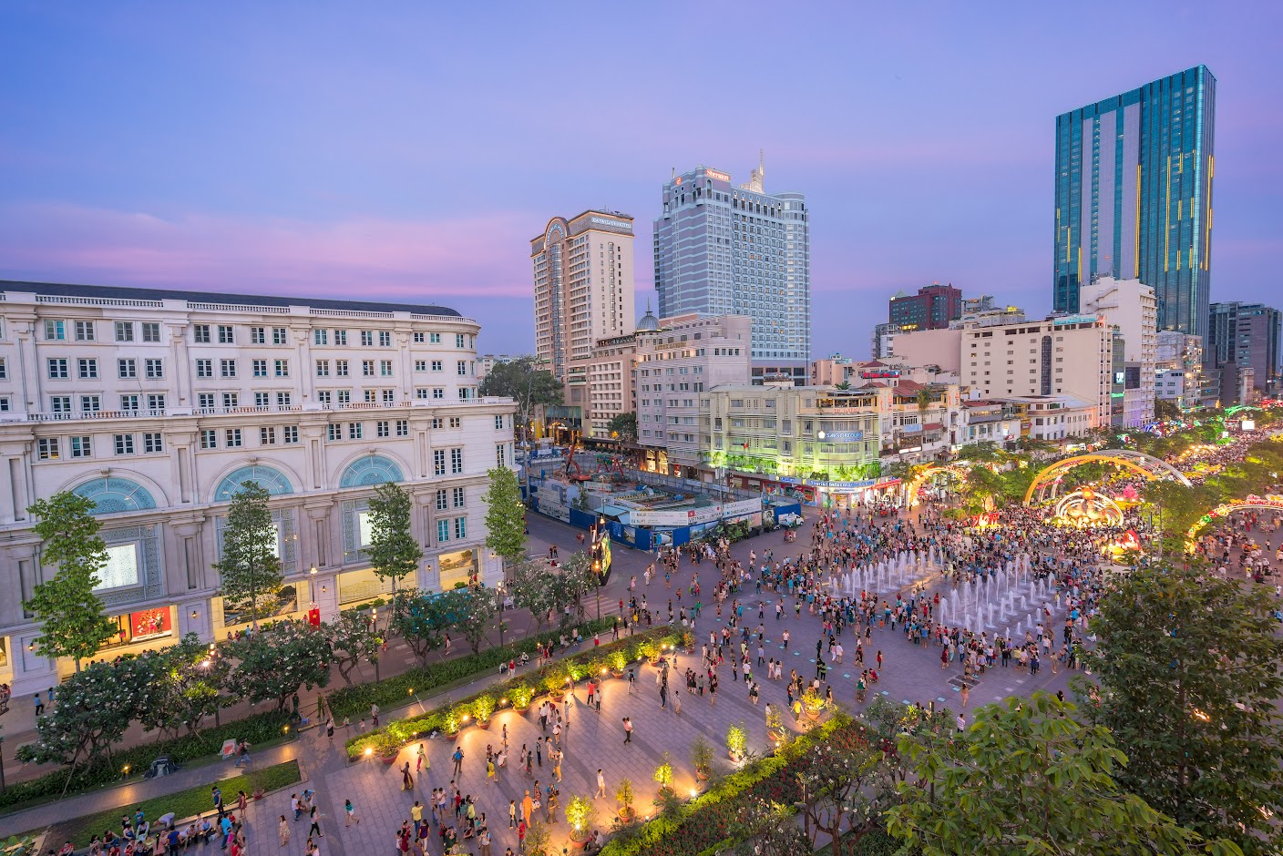 Nguyen Hue 워킹 스트리트