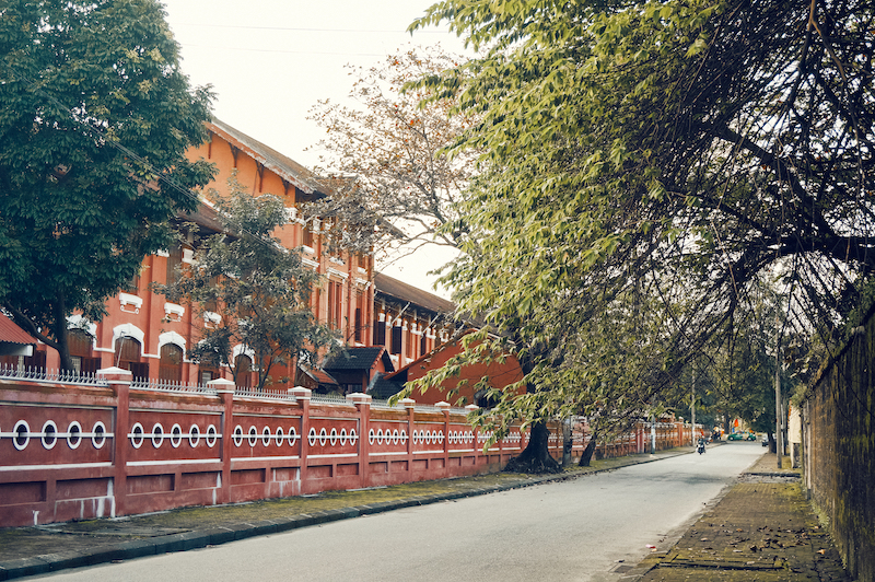 Cảnh đẹp Huế trường Quốc học Huế