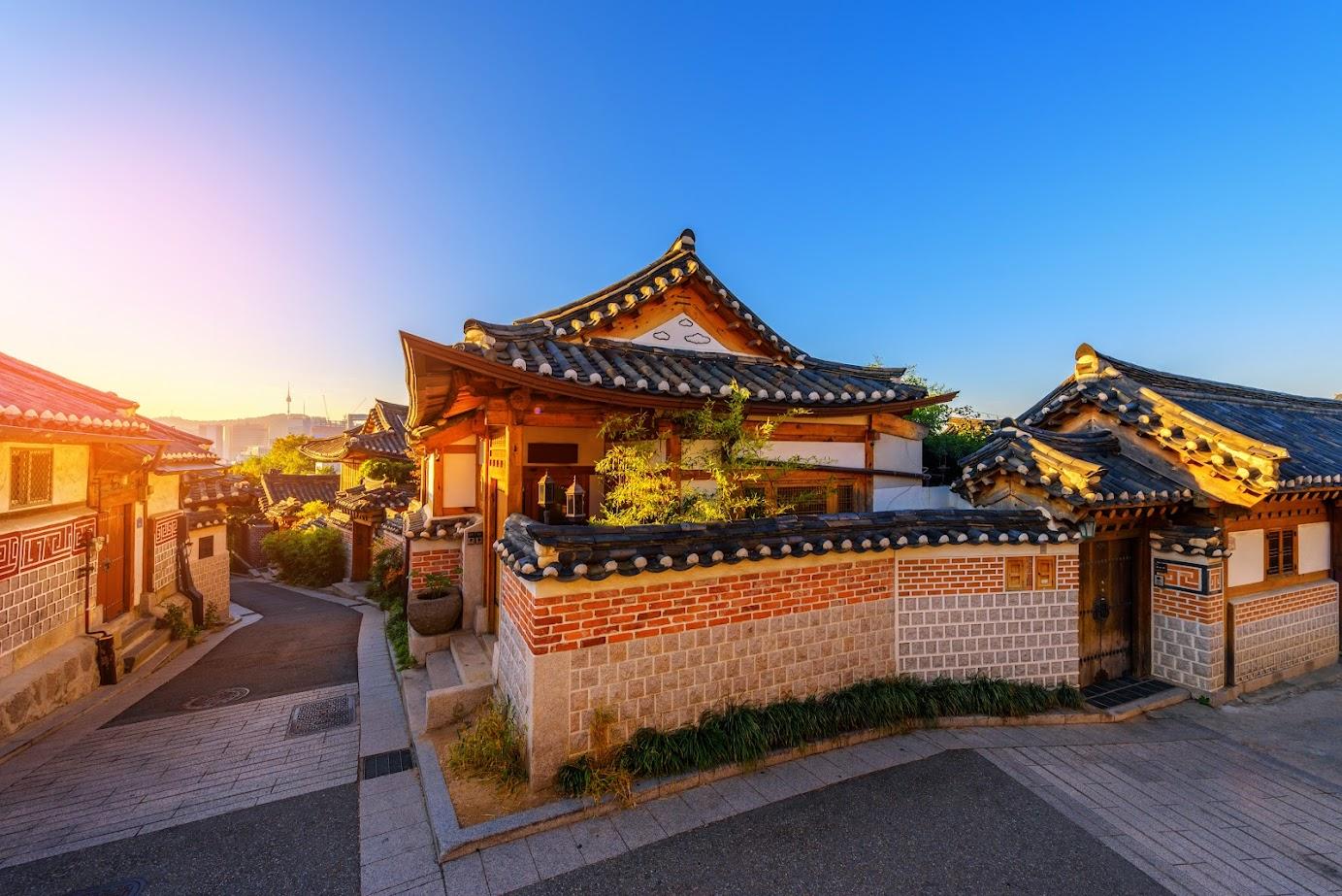 Detailed Exploration of Bukchon Hanok Village, South Korea | Vietjet Air