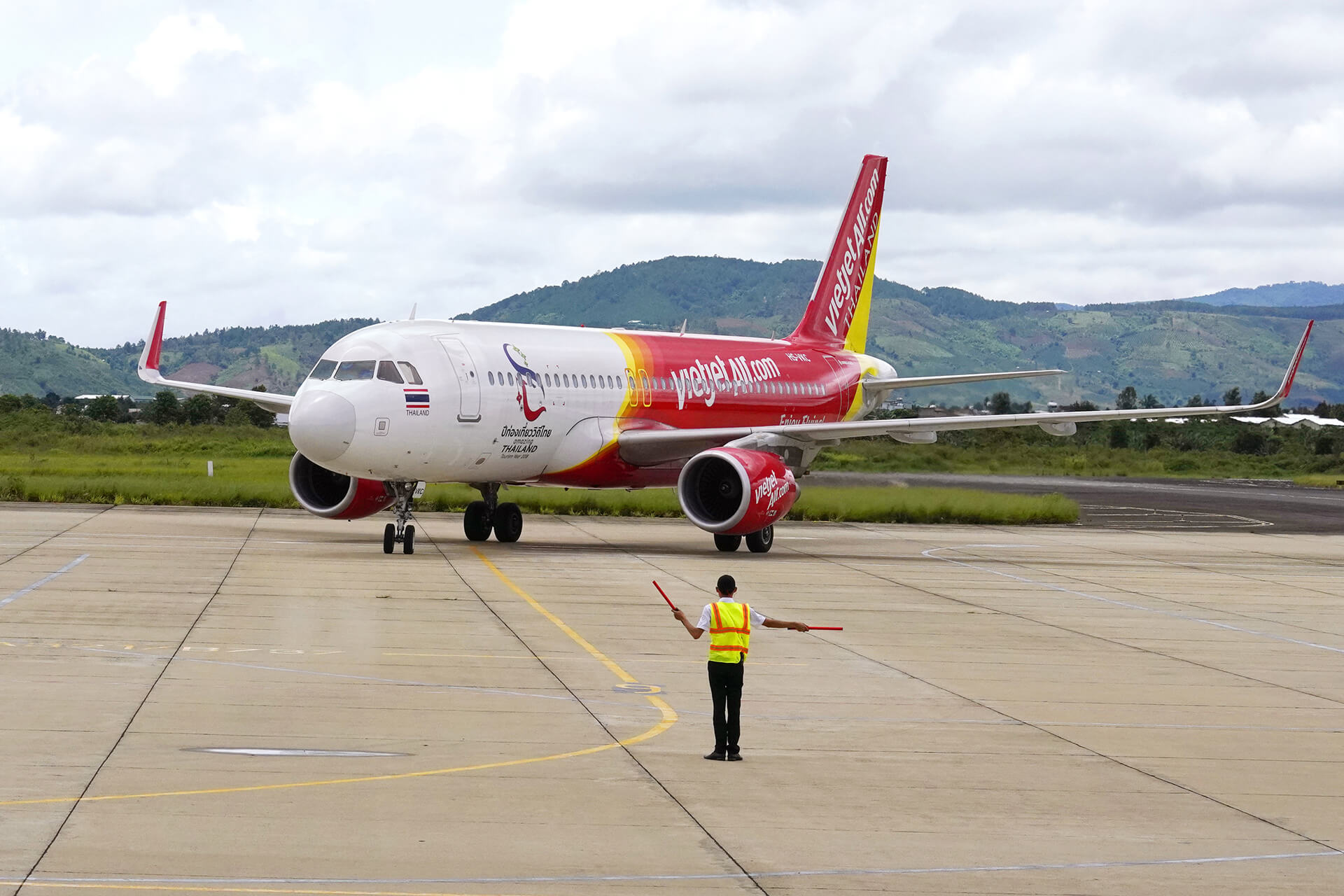 บินชุ่มฉ่ำรับหน้าฝนกับไทยเวียตเจ็ท ตั๋วโปรฯ ‘Fly Green Sale' เริ่มต้น 99 บาท