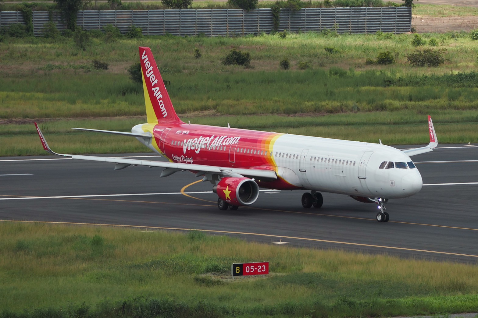 ไทยเวียตเจ็ทเปิดตัวระบบออกใบกำกับภาษีอิเล็กทรอนิกส์ (E-tax Invoice)  มุ่งบูรณาการเทคโนโลยี ยกระดับประสบการณ์ผู้โดยสาร