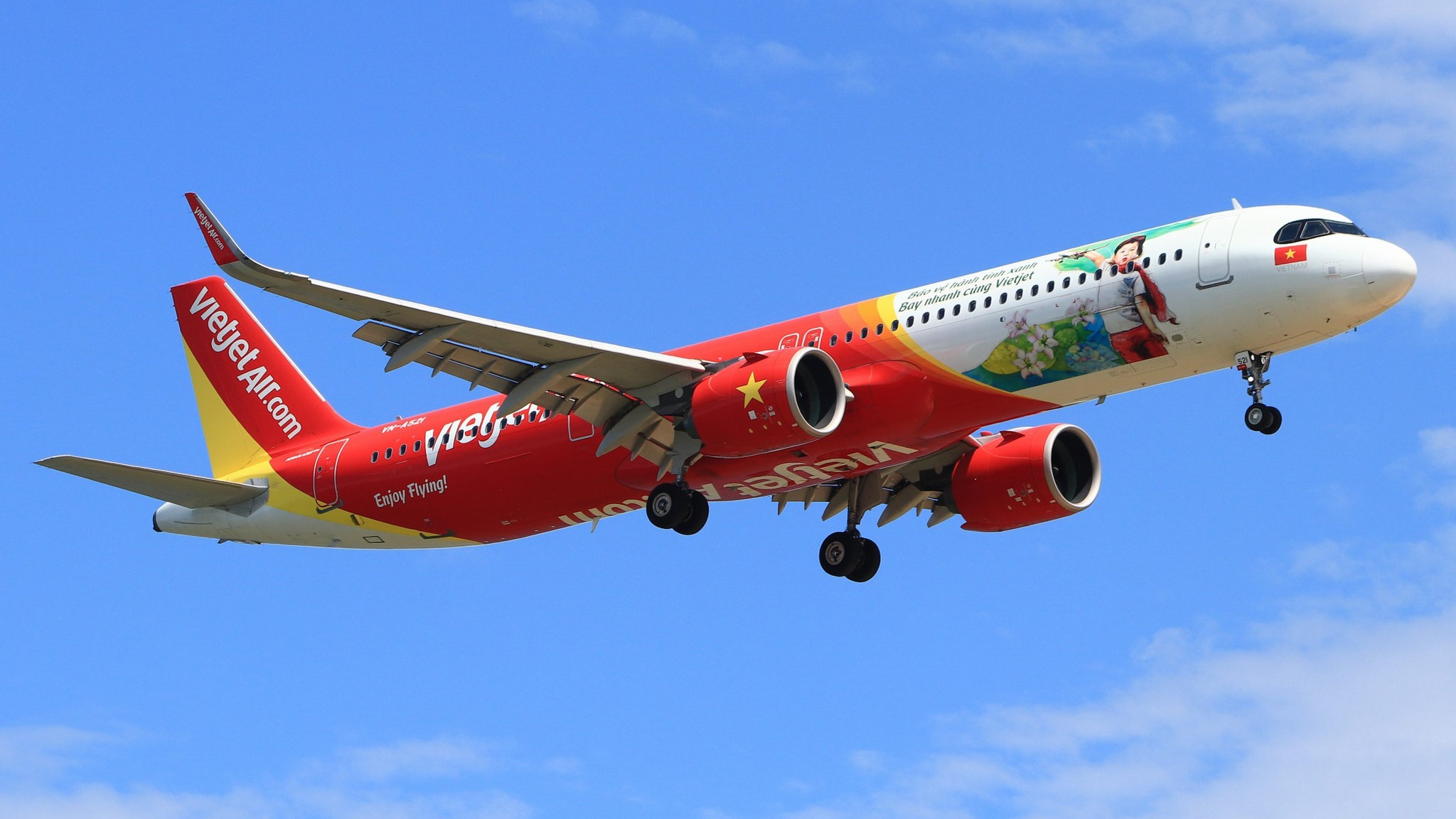Vietjet và AV AirFinance ký kết hợp tác 300 triệu USD phát triển đội bay, tổng kim ngạch với Hoa Kỳ lên tới 64 tỉ USD