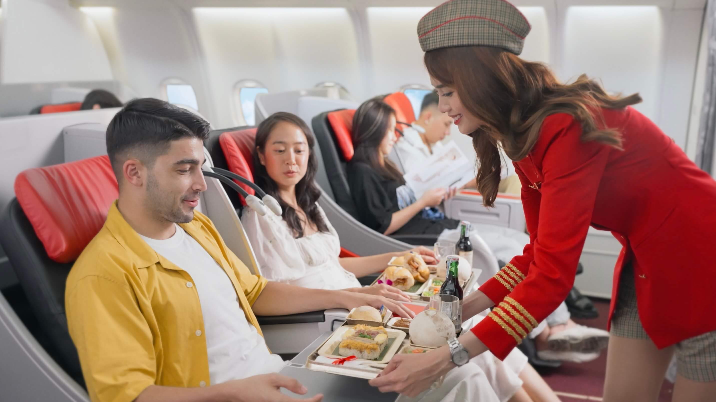Giảm 30% vé Business và SkyBoss, Vietjet mời hành khách trải nghiệm đẳng  cấp dẫn đầu trên độ cao 10.000 mét | Vietjet Air