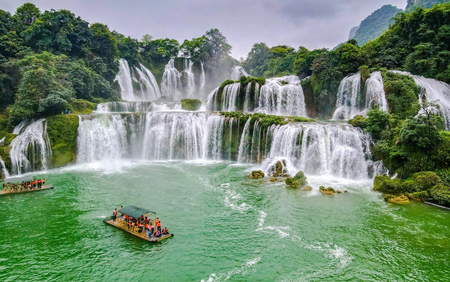Cao Bang Travel